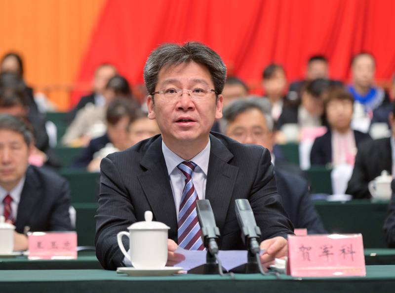 四川省科學(xué)技術(shù)協(xié)會(huì)第十次代表大會(huì)開(kāi)幕
主動(dòng)服務(wù)國(guó)家大局 堅(jiān)定扛起時(shí)代使命
以磅礴科技力量更好助推四川現(xiàn)代化建設(shè)
王曉暉賀軍科講話 施小琳出席「相關(guān)圖片」